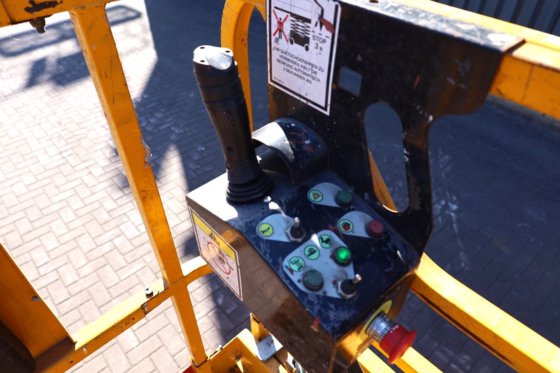 2011 HAULOTTE Compact 10