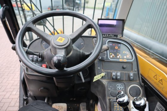 2016 JCB 535-125