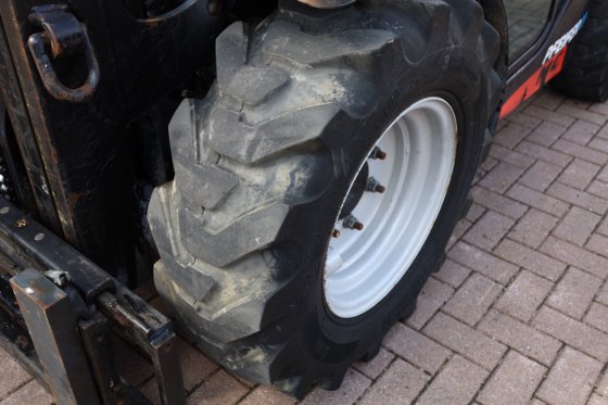 2021 マニトウ MC25-4