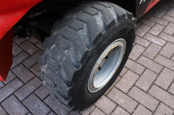 2021 マニトウ MC25-4