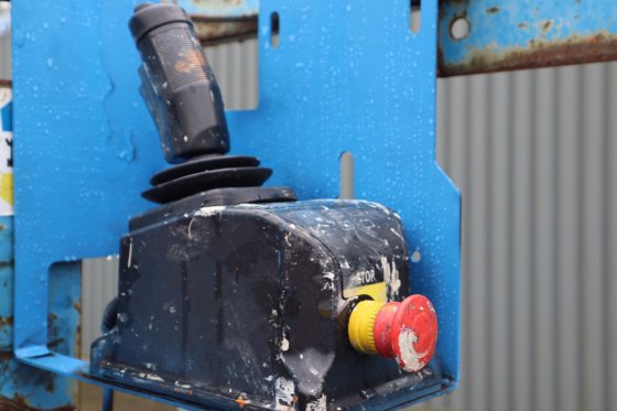 2007 ジーニー GS2632