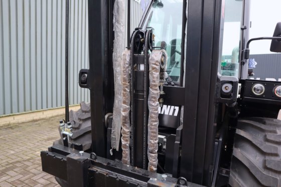 2023 マニトウ M50-4