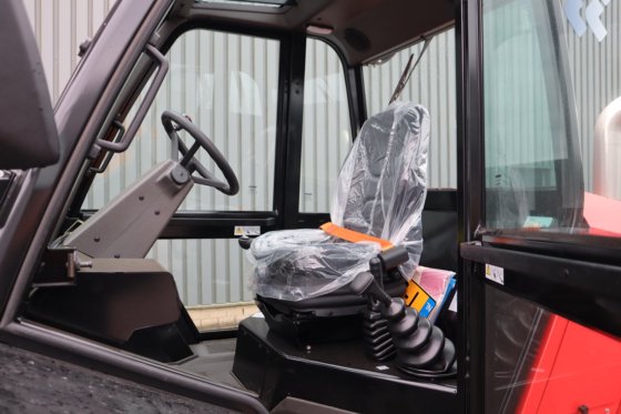 2023 マニトウ M50-4