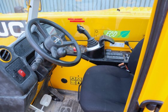 2022 JCB 525-60E