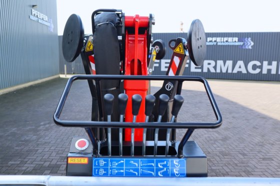 2024 プラットフォームBASスパイダー15.75 PRO