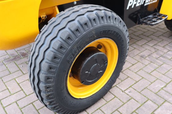 2016 JCB 930-4 T4