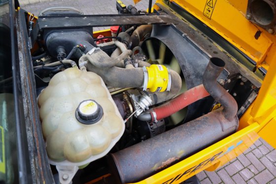 2016 JCB 930-4 T4