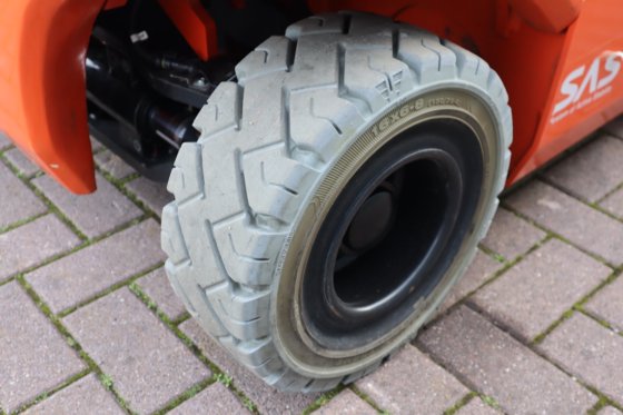 2022 トヨタ 8fbm20t