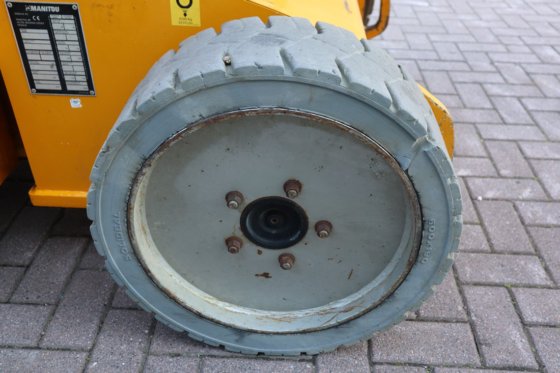 2011款曼尼通150AETJ紧凑型