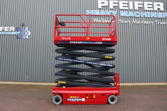 2018 マグニ ES1612E