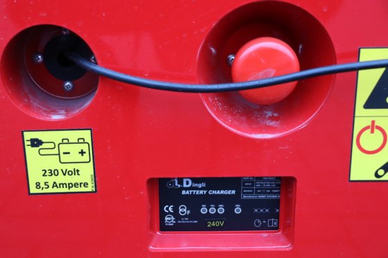 2018 マグニ ES1612E