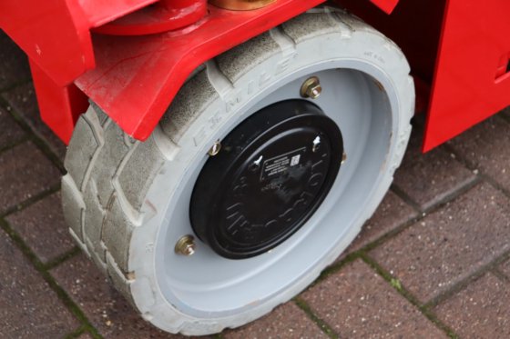 2018 マグニ ES1612E