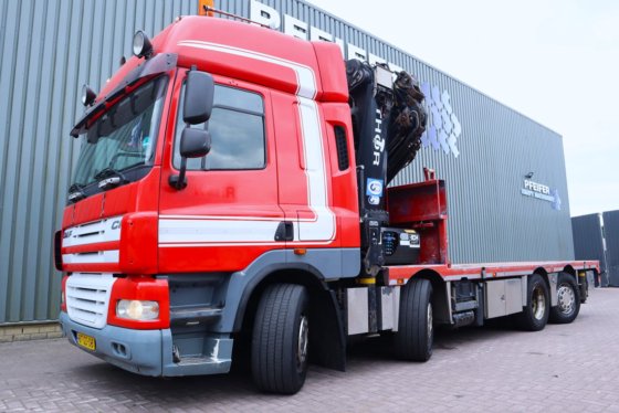 2007年DAF CF85，配备HMF 85t/m起重机
