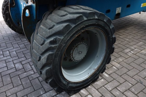 2013 ジーニー Z80/60