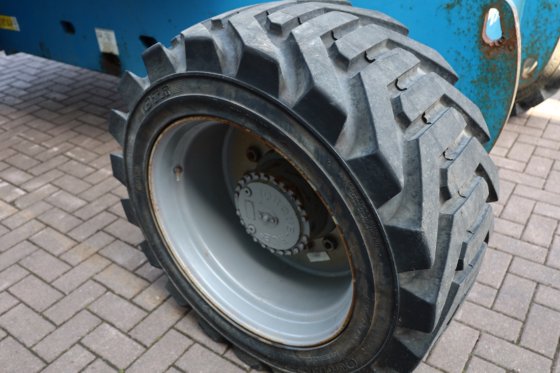 2013 ジーニー Z80/60