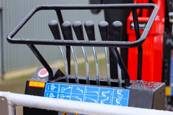 2024 プラットフォームBASスパイダー18.90 PRO