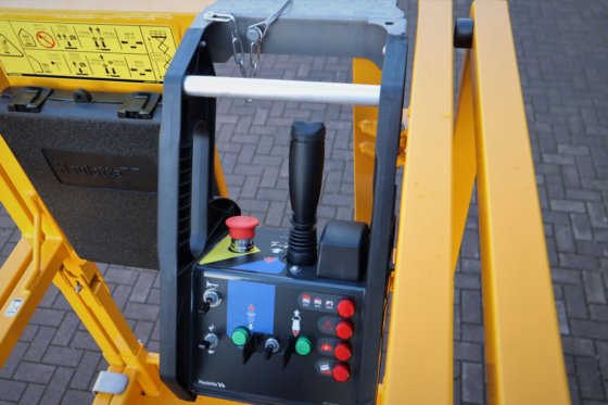 2023 ハウロッテ・コンパクト8N