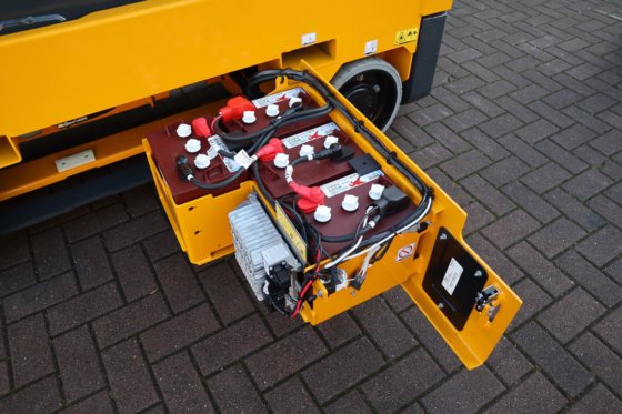 2023 ハウロッテ・コンパクト8N