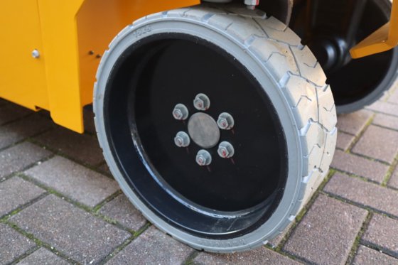 2023 ハウロッテ・コンパクト8N