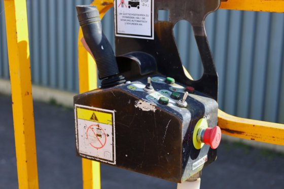 2011 HAULOTTE Compact 10