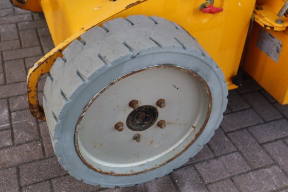 2011款曼尼通150AETJ