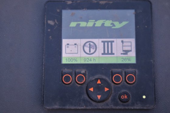 2014 ニフティリフト HR28 ハイブリッド