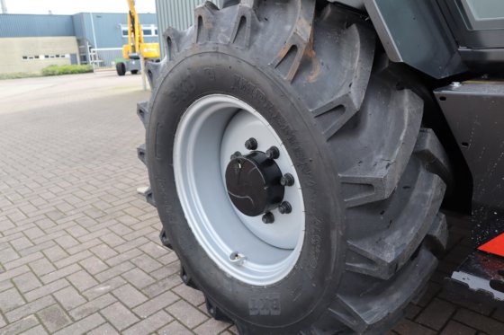 2024 マニトウ M30-4