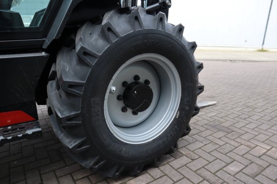 2024 マニトウ M30-4