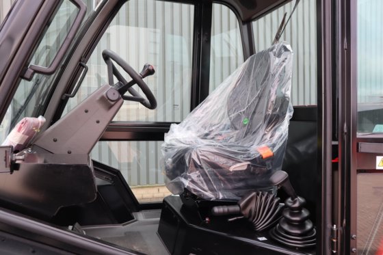 2024 マニトウ M30-4