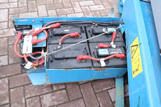 2013 ジーニー GS1932