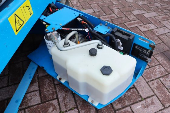 2013 ジーニー GS1932