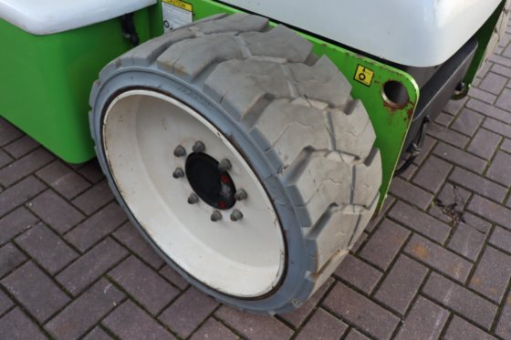 2013 ニフティリフトHR17NDEハイブリッド