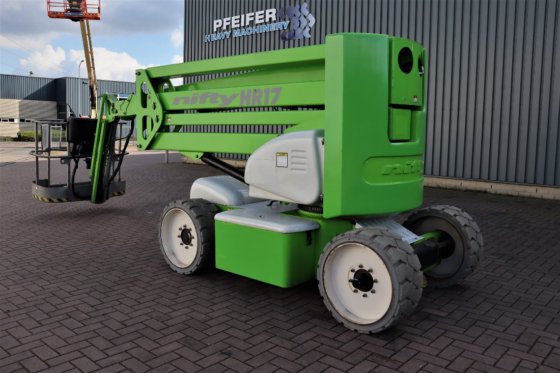 2013 ニフティリフトHR17NDEハイブリッド