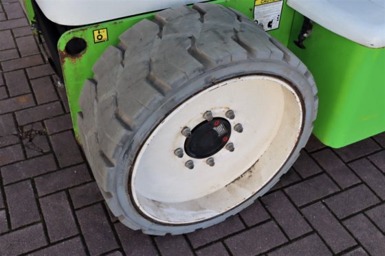 2013 ニフティリフトHR17NDEハイブリッド