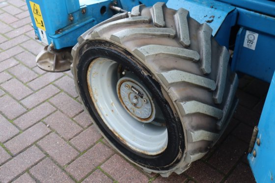 2014 ジーニー GS4069DC