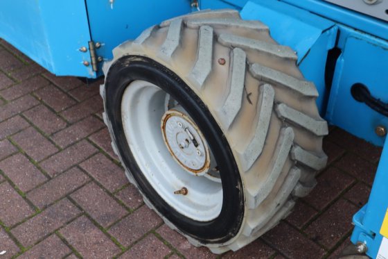 2014 ジーニー GS4069DC