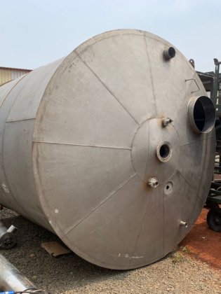 Tanque em aço inox ,