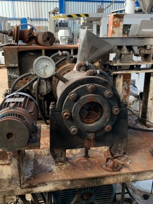 Extrusora Em Aço Carbono