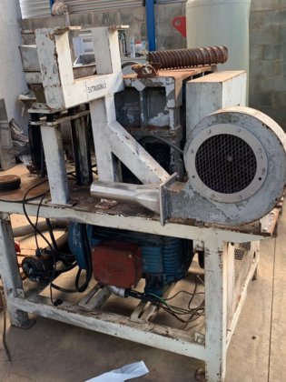 Extrusora Em Aço Carbono