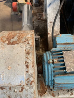 Extrusora Em Aço Carbono