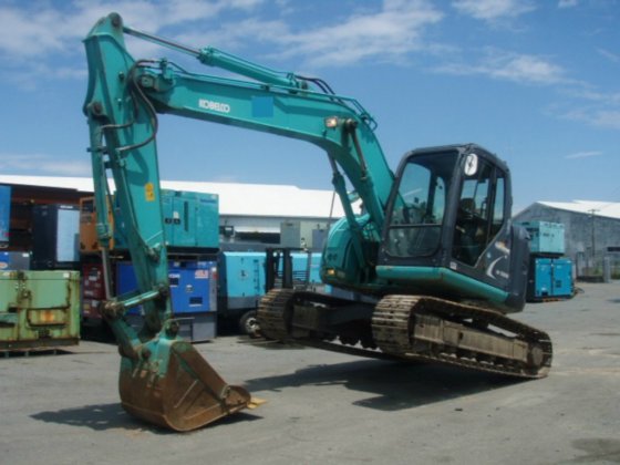 2012 コベルコ SK135SR