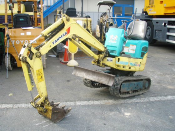 2001 ヤンマー SV08