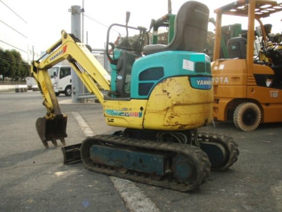 2001 ヤンマー SV08