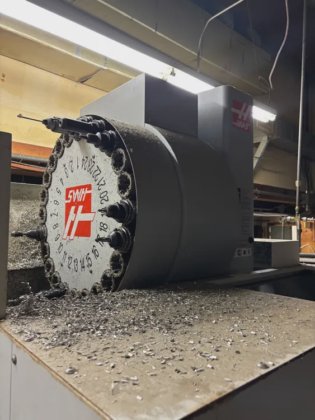 HAAS Minimill 2 CNC Vertical
