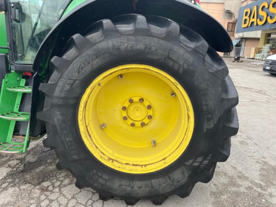 2012 JOHN DEERE 6930 PREMIUM
