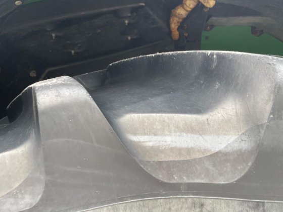 2012 JOHN DEERE 6930 PREMIUM