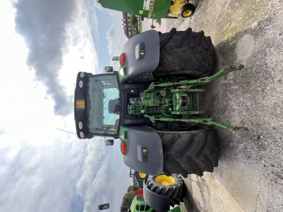 2015 JOHN DEERE 6175 R
