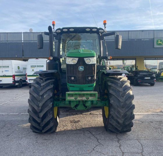 2017 JOHN DEERE 6175 R