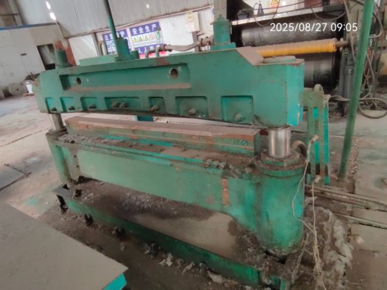 2010年、中国上海で傾斜2ロール鋳造(アルミニウム)を使用