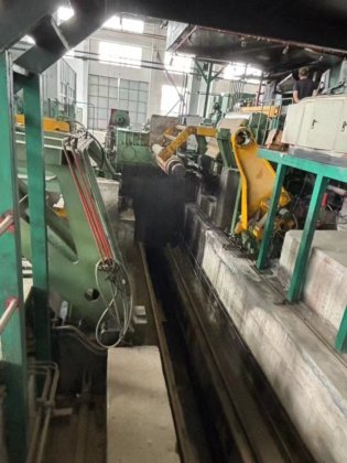 2011 使用された 1700mm の冷間圧延製造所アルミニウム